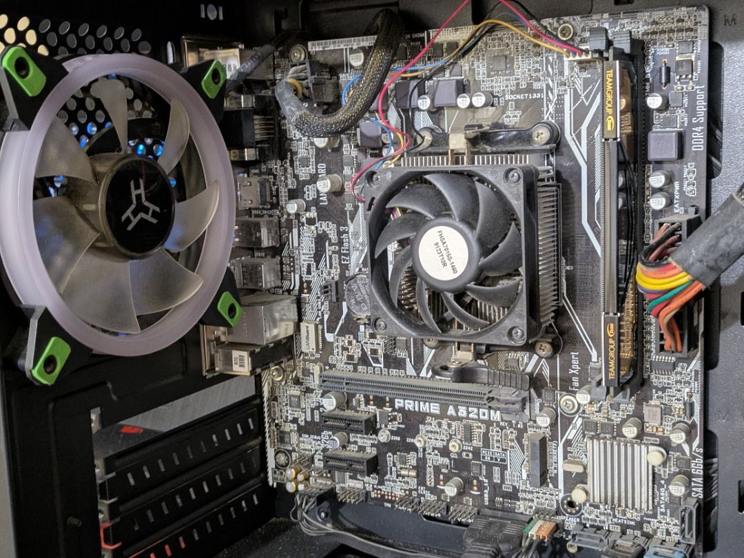 BUNDLE Motherboard + Processor + 4gb ram (Category: Computer Parts) located in Bulacan. Submitted by sashimi31 (Listing ID 1409484056, Image 2). Description: - ASUS PRIME A520M Motherboard - Athlon 200ge - 4gb RAM sticks included no issue, testing all you want RFS: for Upgrade lang po.