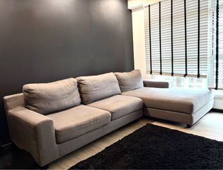 (Category: ) located in . Submitted by eeelliy (Listing ID 1409508745, Image 1). Description: .