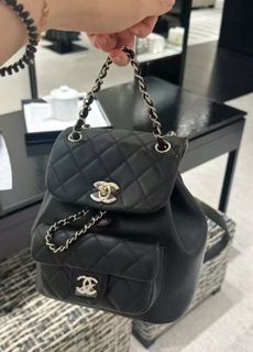 （分類：）位於 。 由 ky.luxury 提交（商品編號 1409553923，圖片 1）。簡介： 。