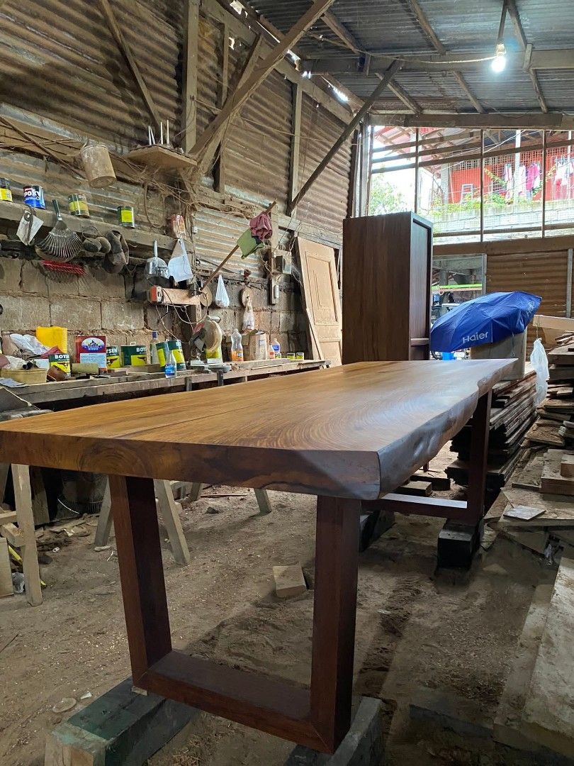Dining Table Narra wood for sale (Category: Tables & Sets) located in Quezon City. Submitted by jhanjhan23 (Listing ID 1409539270, Image 3). Description: 8 seaters Narra wood Dining Table size 3x34-39x8ft haba binangonan rizal.