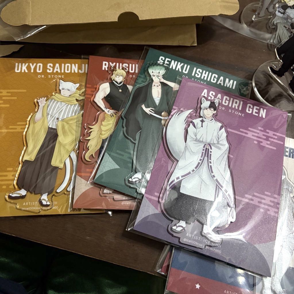 Dr. Stone Anime Button Pins and Acrylic Stands (Category: Character Goods) located in Cavite. Submitted by icechii10079012 (Listing ID 1409591545, Image 3). Description: Button pins = Php 50 each Acrylic Standees + one free button pin =Php 450 (except armour Stan= Php 500; Ukyo = Php 400).