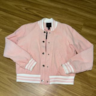 (Category: ) located in . Submitted by michaelaspreloved__ (Listing ID 1409608009, Image 1). Description: .