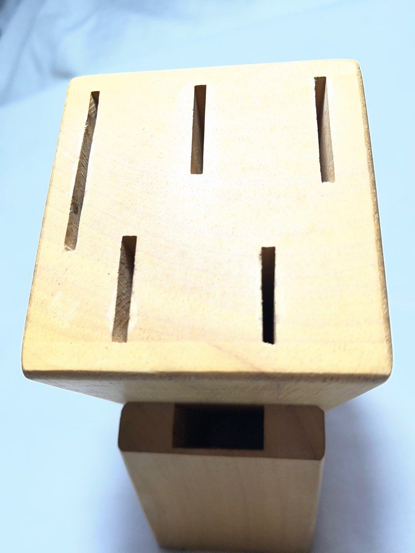 Farberware Wooden Knife Block (Category: Knives & Chopping Boards) located in Antipolo. Submitted by gettinghooked (Listing ID 1409459230, Image 3). Description: It’s actually never used. Just stored for years. .