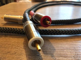 （分類：）位於 。 由 jazzlandaudio 提交（商品編號 1409597452，圖片 1）。簡介： 。