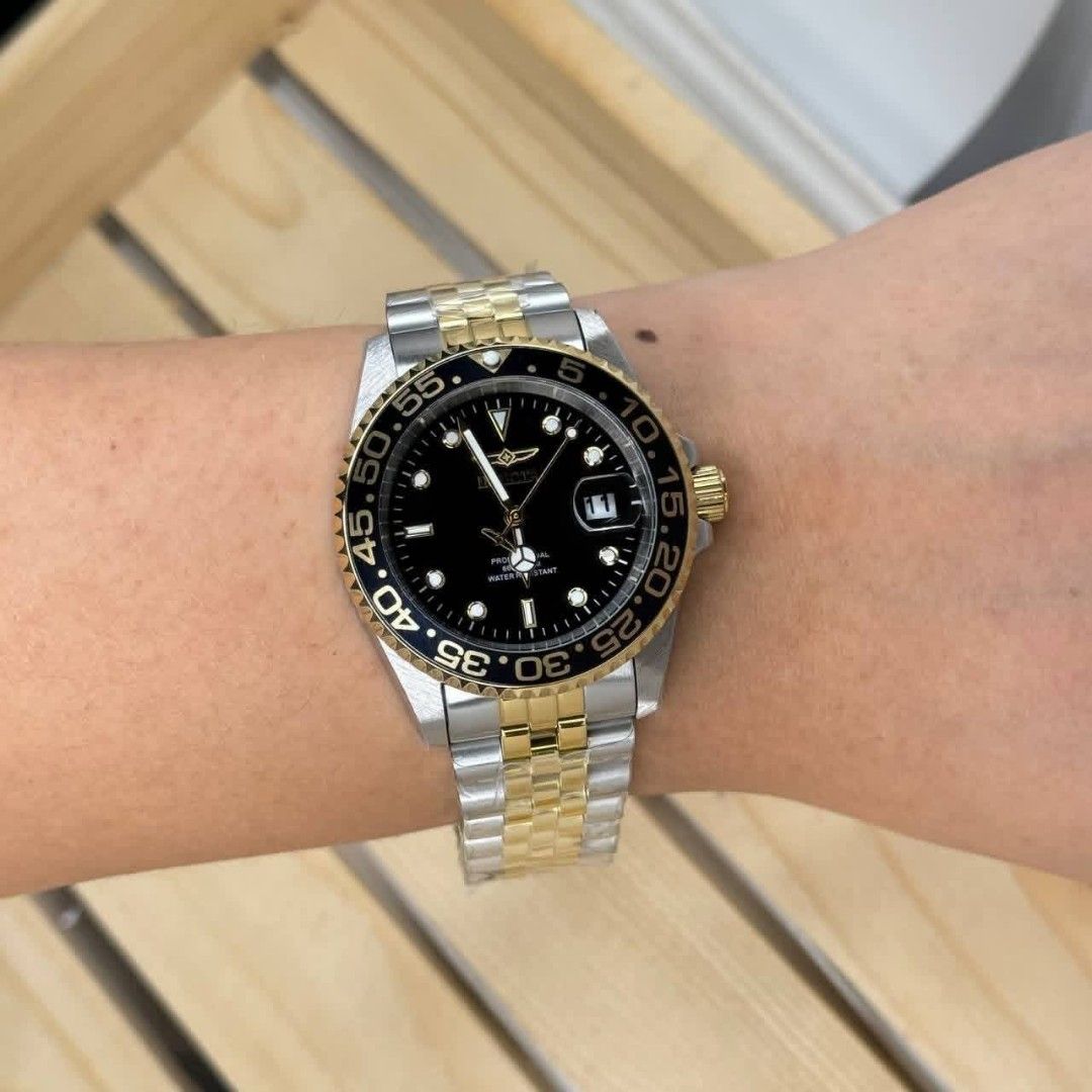 Invicta Ladies Watch (Category: Luxury Watches) located in Manila. Submitted by bestfindsbydivine (Listing ID 1409441107, Image 2). Description: Invicta 37166 Pro Diver Lady 38mm 100% Original.