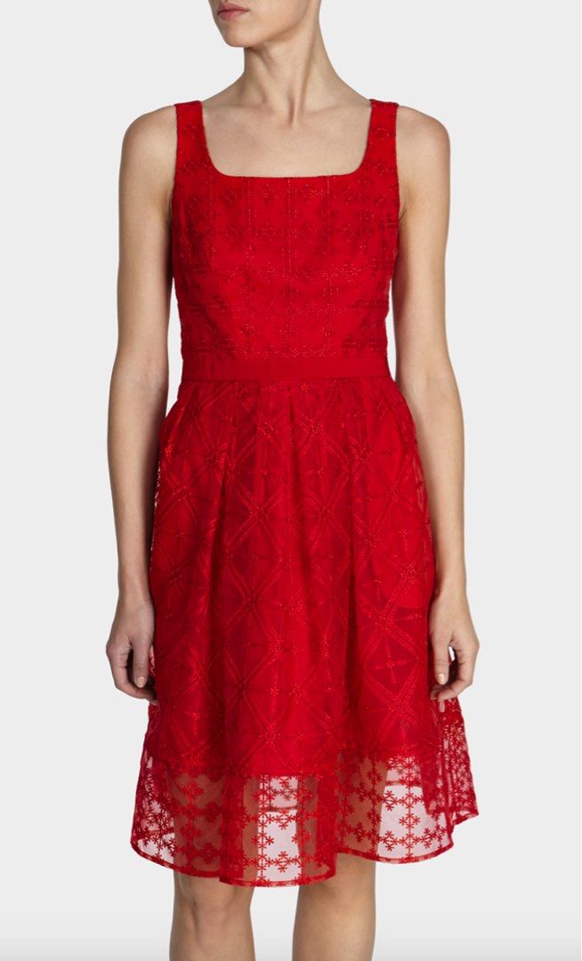 Karen Millen Red Dress (Category: Dresses) located in Paranaque City. Submitted by paraisodeclutters (Listing ID 1409615545, Image 2). Description: .