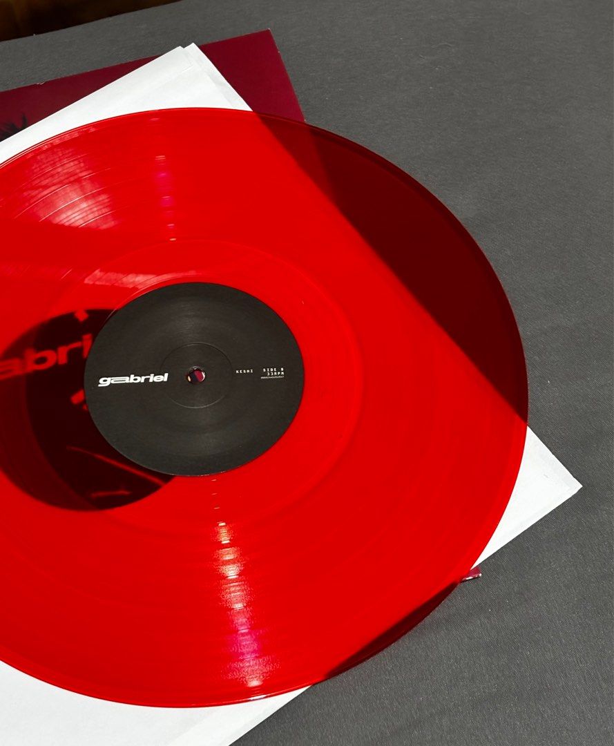 keshi gabriel red vinyl lp (Category: Vinyls) located in Manila. Submitted by jingyupink (Listing ID 1409556652, Image 2). Description: wts lfb | keshi gabriel album 𓂃𓈒 gabriel limited red vinyl lp - P2000 ✶ payo, j&t ✶ rfs: never used, still no record player ✶ got from ted ellis KESHI VINYL RECORD.