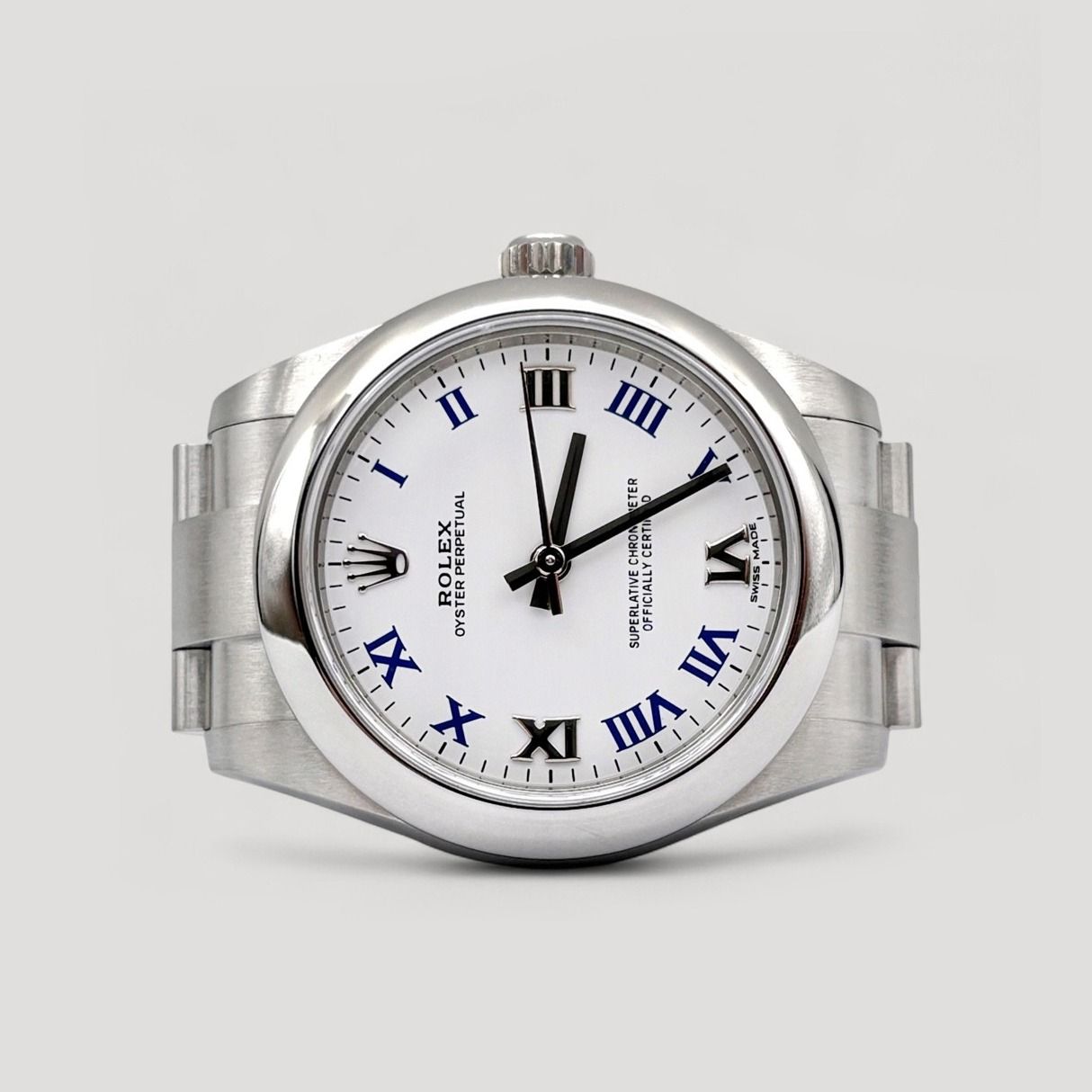 (Local AD) Mint Feb 2019 Rolex Oyster Perpetual White w/ Blue Roman 31mm 177200 (Category: Watches) located in Singapore. Submitted by pengkweewatches (Listing ID 1409503953, Image 1). Description: Join us on T-elegram for Exclusive Deals & Latest Stock Updates: https://pk-watches.com/tele-channel Brand: Rolex Model: Oyster Perpetual Reference: 177200 Dated: February 2019 Condition: Mint Dial: White with Blue Roman Case Diameter: 31mm Material: S