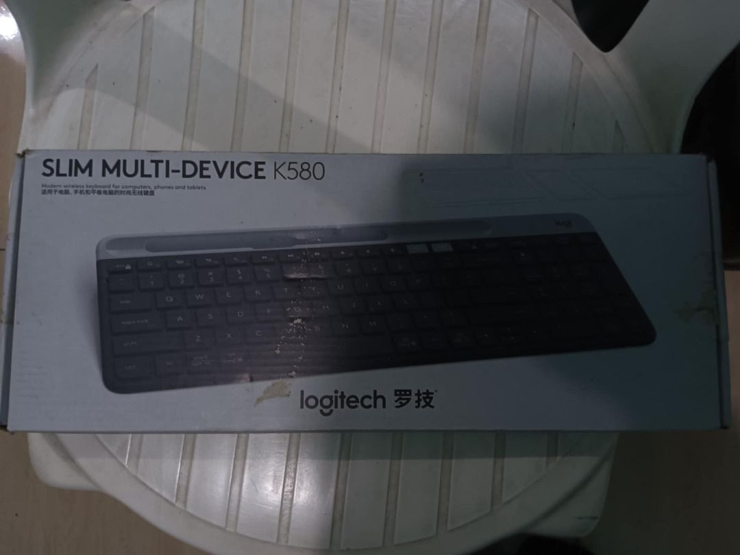 Logitech K580 Slim Multi-Device Keyboard (Category: Computer Keyboard) located in Marikina City. Submitted by _keiken01 (Listing ID 1409574047, Image 2). Description: yearly decluttering Logitech Slim Multi-Device K580 Keyboard lightly used - P1,100 FYI: * DMs are answered at odd hours (12AM - 2AM, etc.) * Shipping is Mon - Fri, 4PM to 5PM. I might request po ng additional 35 - 50 pesos for commuting (since yung J&T branch is far from my address)