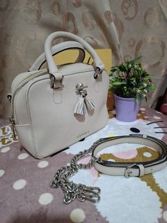 (Category: ) located in . Submitted by she_prelovedbagsfromkorea (Listing ID 1409542418, Image 1). Description: .