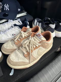(Category: ) located in . Submitted by dawnsneakers (Listing ID 1409455743, Image 1). Description: .