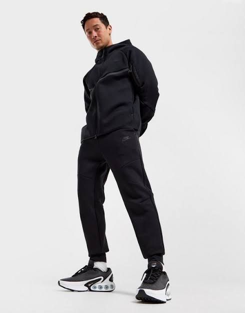 Nike techfleece sweat pants (Category: Joggers) located in Naga. Submitted by goodfinds_only.v1 (Listing ID 1409582202, Image 1). Description: FOR SALE 🔖NIKE TECHFLEECE Size:Large can fit meduim Dimes Waistline:31 up to 38(stretchable) Length:38 Color rate:10/10 As new condition No issue Dm me to purchased📩 Loc:Naga city bicol region.