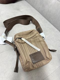 （分類：）位於 。 由 shan_jjj 提交（商品編號 1409550373，圖片 1）。簡介： 。