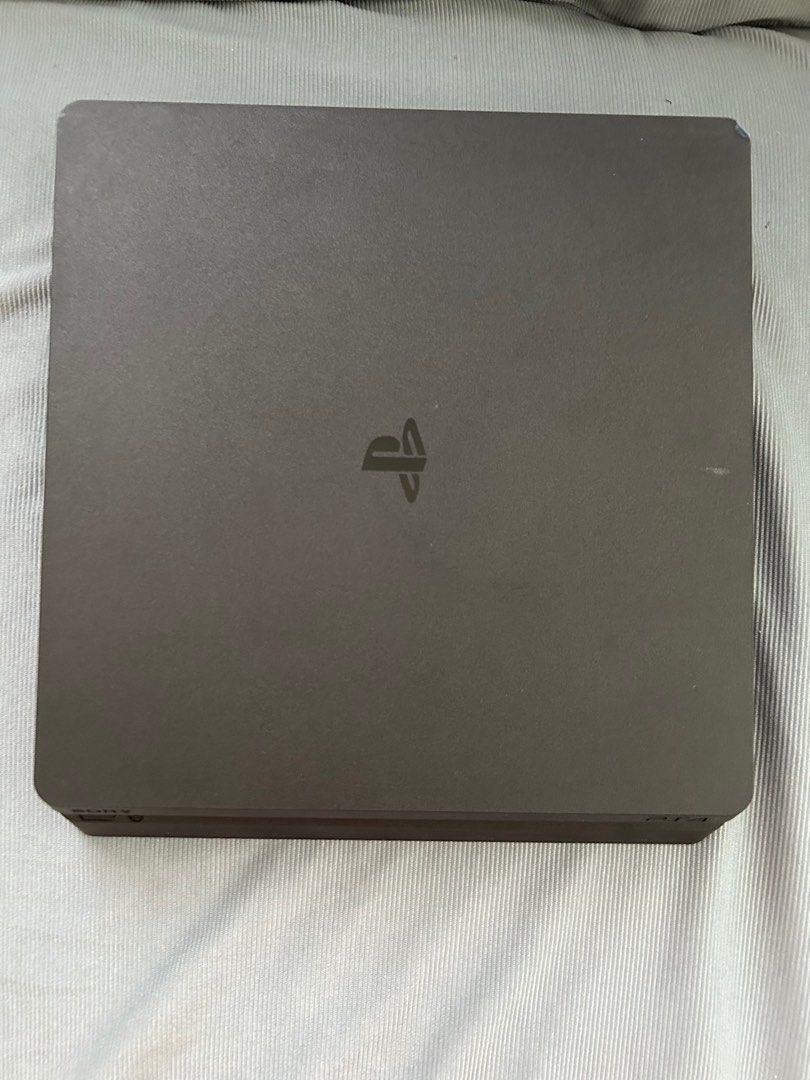 PlayStation 4 PS4 1TB Console Bundle with Games, controllers and bag (Category: PlayStation) located in Las Pinas. Submitted by cobaltine09 (Listing ID 1409467544, Image 2). Description: - PlayStation 4 Pro console 1 TB - Two controllers: Black and Rose Gold - Games included: Naruto Shippuden: Ultimate Ninja Storm 4, Jump Force, The Last of Us Remastered - Includes a carrying bag - Perfect for a complete gaming experience..