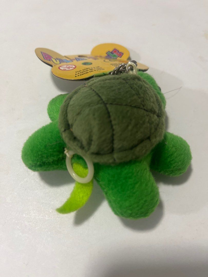 拉繩震震烏龜匙扣公仔Pull-A-Remote Trembling Turtle Keychain, 興趣及遊戲, 玩具& 遊戲類- Carousell