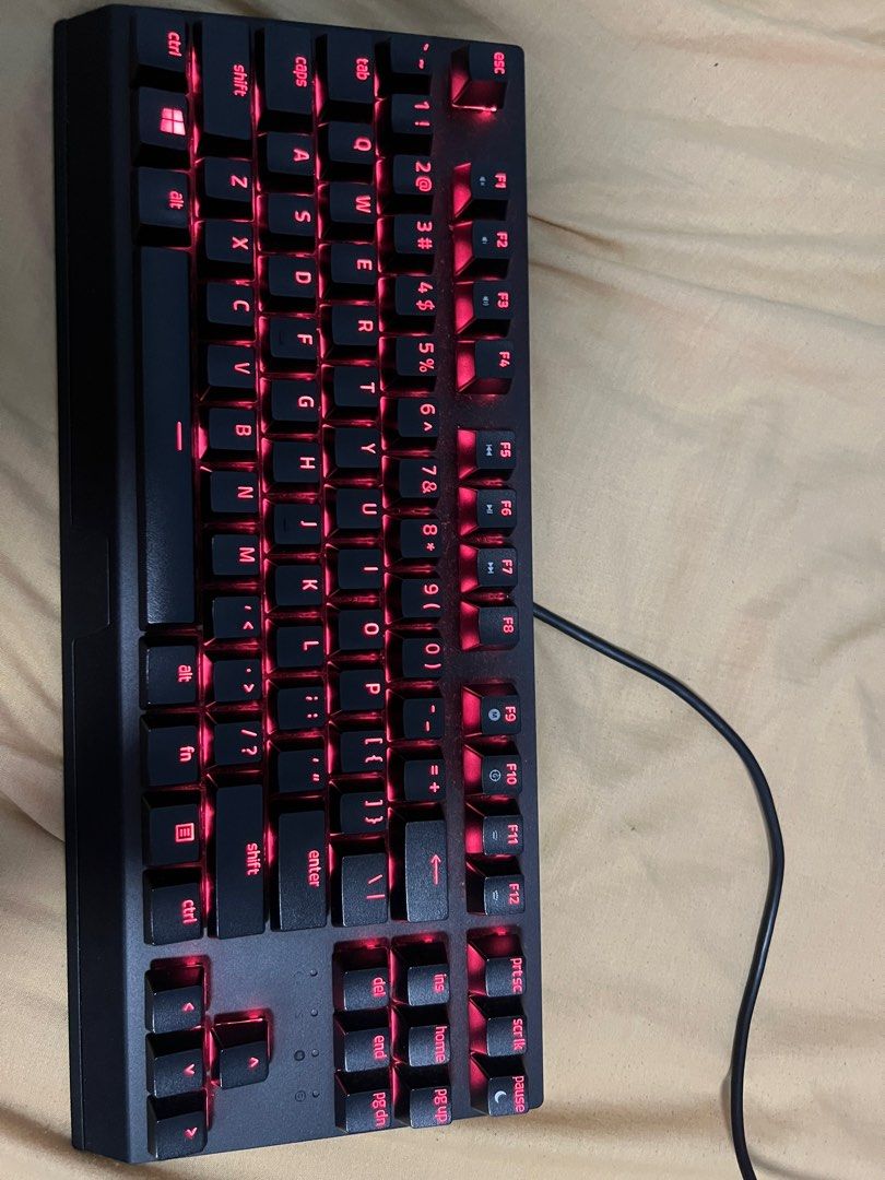 RazerBlackwidow V3 Keyboard (Category: Computer Keyboard) located in Makati City. Submitted by kunbankun (Listing ID 1409540846, Image 1). Description: Selling my Razer Blackwidow V3 tenkeyless keyboard. Puchased last 2023. Good condition. Like new. Original. Issue: medjo nag lolong press yung output ng keys kahit one press lang. idk if issue siya or sa settings. .