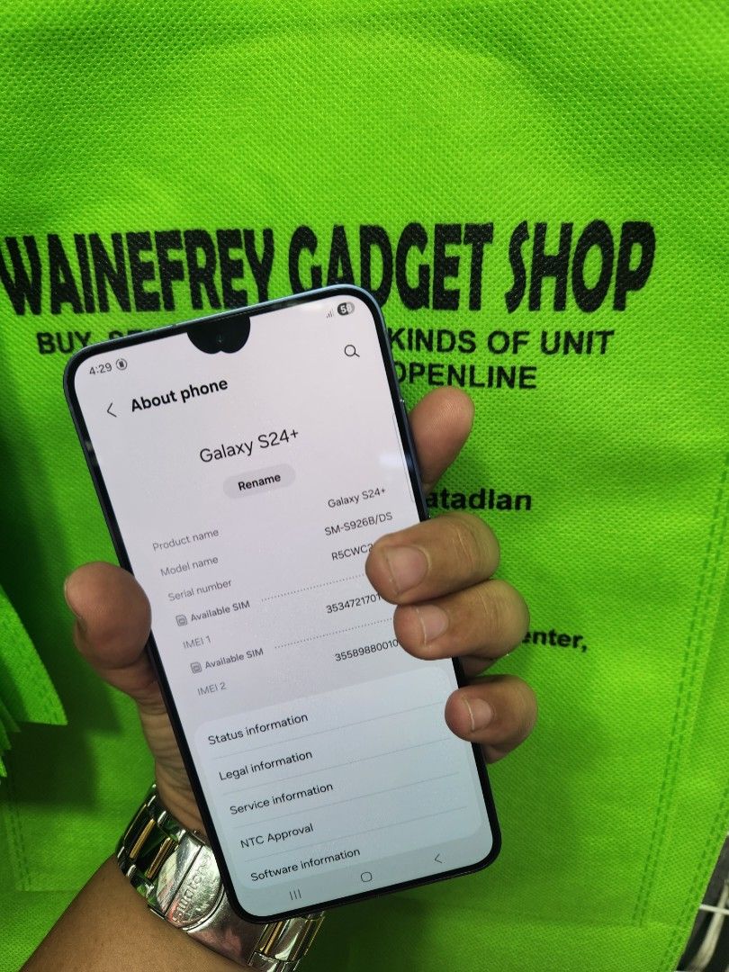 Samsung S24+ 12/512gb (Category: Samsung) located in San Juan City. Submitted by wainefreygadgetshop (Listing ID 1409514702, Image 2). Description: SAMSUNG S24+ 12/512gb (PLEASE SEARCH NYO NALANG FULL SPECS) ALL GOODS AT WORKING NO HIDDEN ISSUE (ILALAGAY SA NOTE BELOW PARA AWARE KA) NO REPAIR HISTORY UNLI RESET READY TO USE PEDENG PEDE SA NAG TITIPID TEST ALL YOU WANT BAGO BAYARAN *SEE POSTED PICTURES SA FRONT CAM MAY DARKSPOT BINILUGAN PARA MAY 
