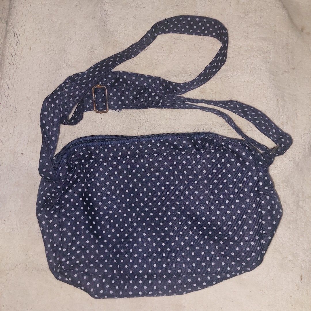 Scottish Terrier Polka Dot Crossbody Bag (Category: Cross-body Bags) located in Rizal. Submitted by mx_kenzie (Listing ID 1409571820, Image 2). Description: preloved body bag.