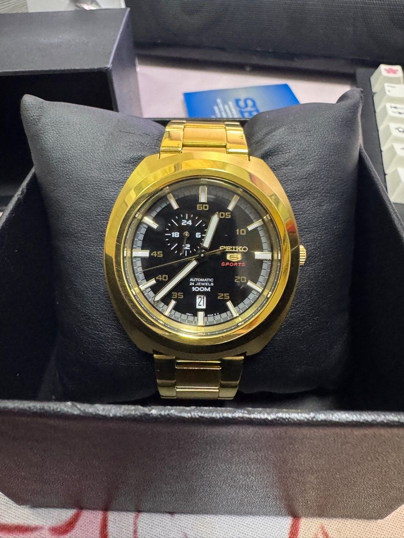 seiko 5 ssa284k1 retro helmet (Category: Men's Watches) located in Marikina City. Submitted by paultron (Listing ID 1409460004, Image 2). Description: Seiko SSA284K1 retro helmet bnew 10k negotiable laguna, makati, marikina meetup.