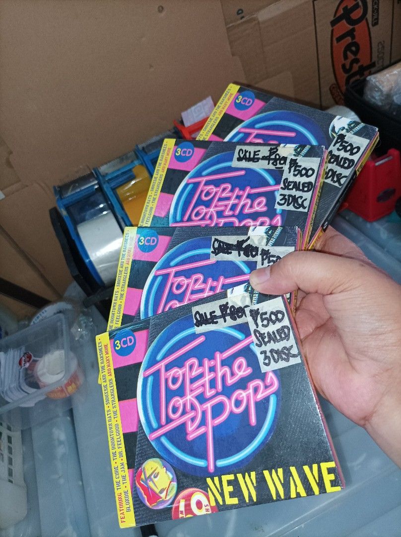 Top of The Pops - New Wave 3CD (Category: CDs & DVDs) located in Manila. Submitted by nw101 (Listing ID 1409486399, Image 3). Description: SALE dating 1k to P800 to P500 NA LANG! Brand New Sealed Top Of The Pops - New Wave 3CD P 500 each (fix) 1st to pay basis po tayo. NO RESERVATION (iwas joy miner/joy reserver) Manila - Pick up or rider pick up Provincial - JNT (everyday shipping) Like us & follow Lahn's Vinyl Shop.