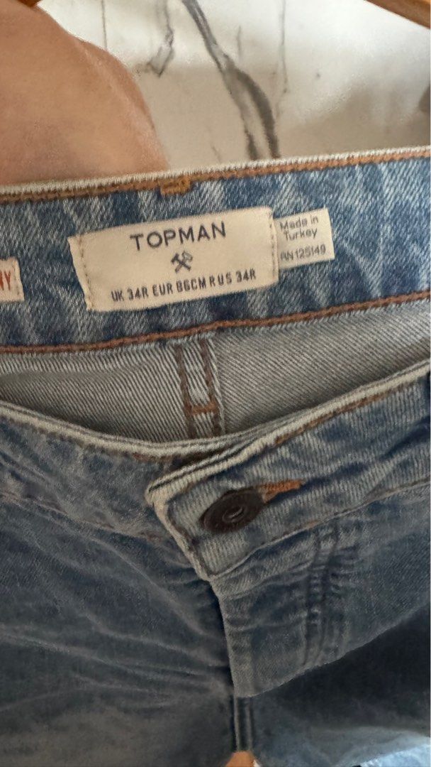 Topman Ripped Jeans (Category: Jeans) located in Paranaque City. Submitted by notpapayas (Listing ID 1409510686, Image 3). Description: .