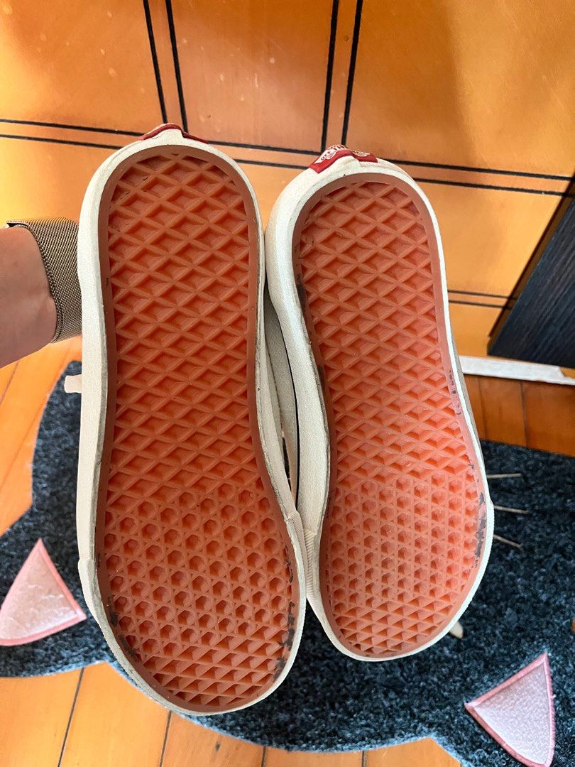 Vans （分類：波鞋）位於 Hong Kong。 由 tongx1664 提交（商品編號 1409570195，圖片 3）。簡介： 。