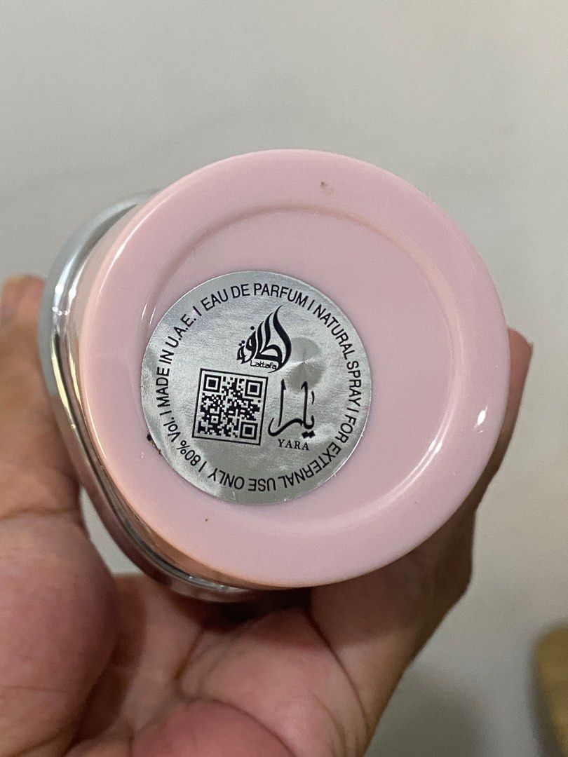 Yara by Lattafa Perfume 100ml (Category: Fragrance & Deodorants) located in Bacoor. Submitted by treasuretrovegoods (Listing ID 1409454041, Image 2). Description: Sprayed less than 10x Bought at Alabang Town Center (ATC) for ₱3k+ in June 2025 With box Guaranteed authentic Sweet, fruity, powdery RFS: Decluttering.