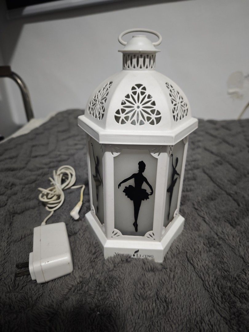 Young Living lantern diffuser (Category: Air Purifiers & Dehumidifiers) located in Marilao. Submitted by ems_thriftees (Listing ID 1409548876, Image 1). Description: .