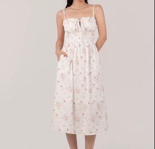 (Category: ) located in . Submitted by instockshereee (Listing ID 1409705309, Image 1). Description: .