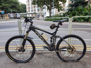 （分類：）位於 。 由 marzocchi151300 提交（商品編號 1409650739，圖片 1）。簡介： 。