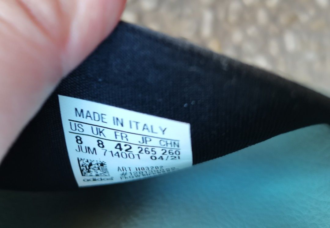 Adidas (Category: Flats & Sandals) located in Marikina City. Submitted by everything4less (Listing ID 1409680699, Image 3). Description: Original bought in London RFS: Hindi na po sinusuot 100% original money back guaranteed slightly negotiable.