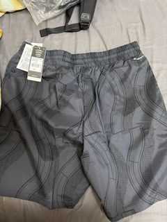 由 denpark (刊登 ID 1409734003，圖片 1) 提交，位於 的 (類別：)，說明：。
