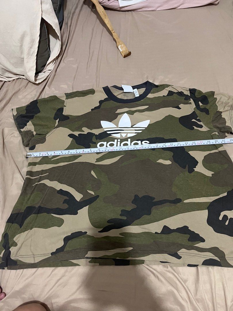 Adidas camo box shirt (Category: Activewear) located in Manila. Submitted by choqee21 (Listing ID 1409761753, Image 3). Description: Adidas camo box shirt size and description in the photo.