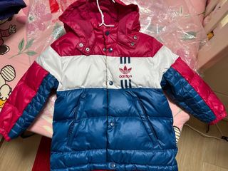 （分類：）位於 。 由 satt1211 提交（商品編號 1409709733，圖片 1）。簡介： 。