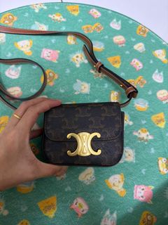 (Category: ) located in . Submitted by qiqij (Listing ID 1409681359, Image 1). Description: .