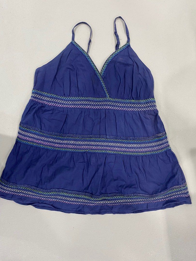Charlotte Russe Blue Embroidered Cami Top (Category: Sleeveless) located in Bacolod City. Submitted by aa1605 (Listing ID 1409625972, Image 1). Description: .