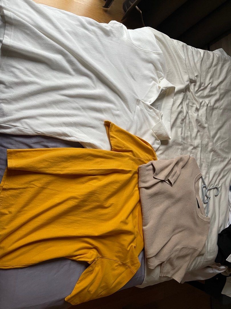 DECLUTTERRING CLOTHES (Category: Tshirts & Polo Shirts) located in Singapore. Submitted by zhlln (Listing ID 1409684864, Image 4). Description: declutterring my closet, pm for more info buy 2 get 1 free (except first pic) first pic: shien mona lisa L $2 sold champion M $5 CDG x2 L $15 each bape L $30 drew L $30 second pic: G2000 long sleeve black/blue size 15 (M-L) $5 sold zara long sleeve S $5 sold third pic: (mostly brand new/used once) muji li