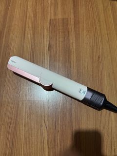 (Category: ) located in . Submitted by _paylessforlikenew_ (Listing ID 1409735062, Image 1). Description: .