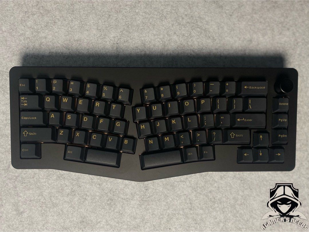 Epomaker Tide Alice - Mechanical Keyboard (Category: Computer Keyboard) located in Tarlac. Submitted by agamersneeds (Listing ID 1402494064, Image 1). Description: [FOR SALE/TRADE] Epomaker Tide Alice (Brand-new) Price: ₱5,000 SRP: ₱8,400 QUICK SPECS - CNC Anodized 6063 Aluminum Case - Hotswappable PCB - Tri-mode Connectivity - RGB Backlit - VIA Programmable INCLUSIONS - Box with dust cover - Epomaker Tide Alice Keyboard - Detachable USB-C - 2.4G