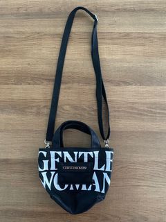 (Category: ) located in . Submitted by _ainaapreloved (Listing ID 1409759579, Image 1). Description: .