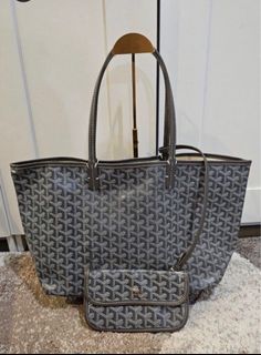 (Category: ) located in . Submitted by maddie_closet (Listing ID 1409662479, Image 1). Description: .