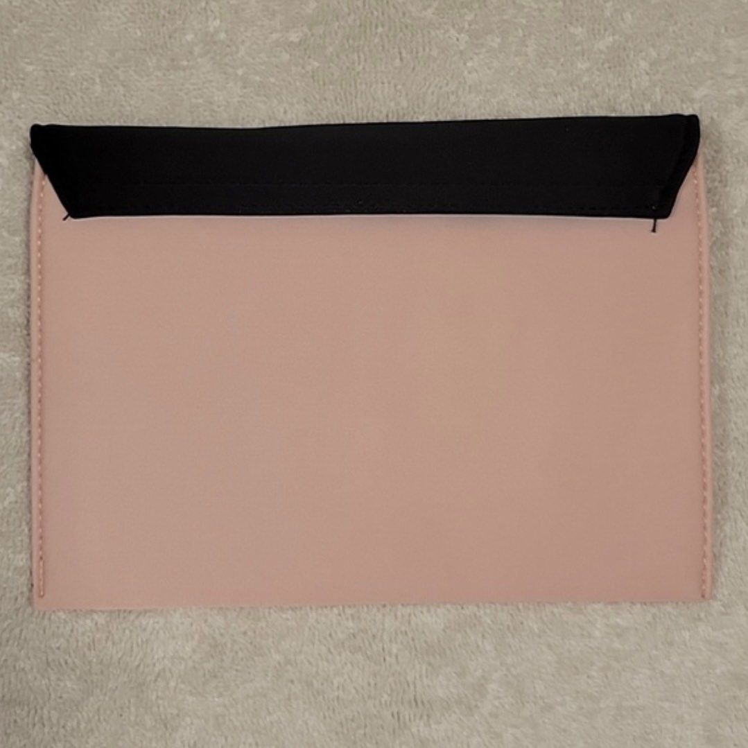 GWP Prada envelope pouch (Category: Luxury Bags & Wallets) located in San Fernando. Submitted by ishi.the.one (Listing ID 1409647258, Image 3). Description: Like new With strap.