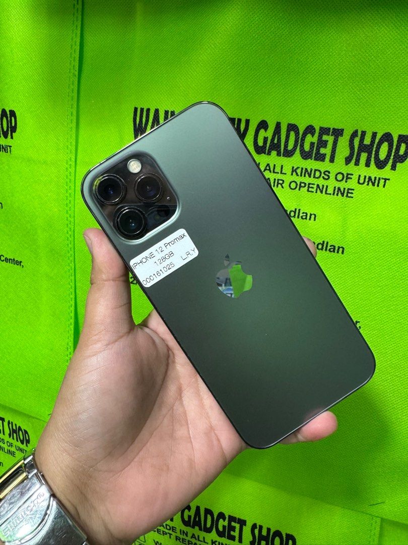 iPhone 12 Promax 128gb (F.U) (Category: iPhone 12 Series) located in San Juan City. Submitted by wainefreygadgetshop (Listing ID 1409746478, Image 1). Description: iPhone 12 Promax 128gb (F.U) ALL GOODS AT WORKING NO REPAIR HISTORY CAMERA GOODS PEDE PANG PARTS READY TO USE UNLI RESET NO HIDDEN APPLE I.D BATTERY 94% PEDE PANG BACK UP PHONE TEST TO SAWA BAGO BAYARAN Buy at your own risk 😊 For fast transaction call/text 09279452049,09704549340 *PAG