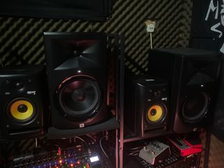 (Category: ) located in . Submitted by audiojunkies (Listing ID 1409783988, Image 1). Description: .