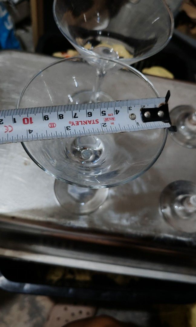 Martini glass 4 pcs take all (Category: Dinnerware & Cutlery) located in Quezon City. Submitted by plantcorner (Listing ID 1409724224, Image 3). Description: Take all 450.