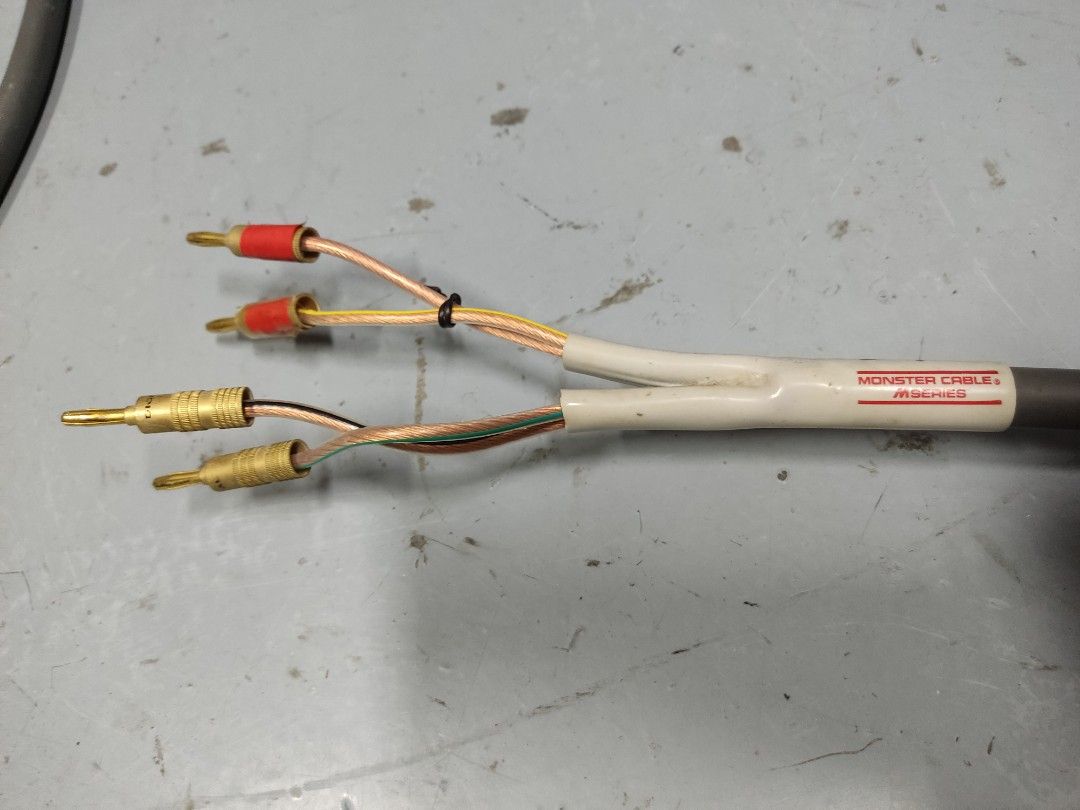 Monster Cable Mseries M1.4S biwire speaker cables493726909774571522