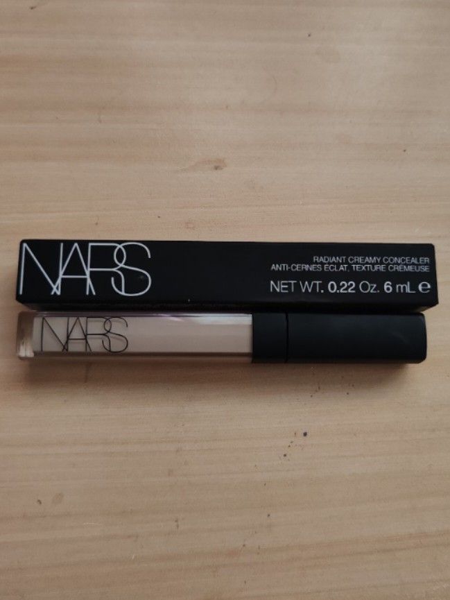 NARS Radiant Creamy Concealer Full size (Category: Makeup) located in Calamba. Submitted by narvoo (Listing ID 1409676828, Image 1). Description: Used 2x Full size Shade: Light 1 Chantilly Auth - 4100 batchcode Rfs: Decluttering Can haggle if get now.