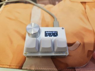（分類：）位於 。 由 samc7 提交（商品編號 1409791654，圖片 1）。簡介： 。