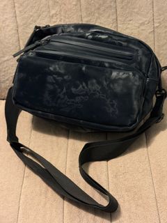 （分類：）位於 。 由 mstokyo 提交（商品編號 1409759396，圖片 1）。簡介： 。