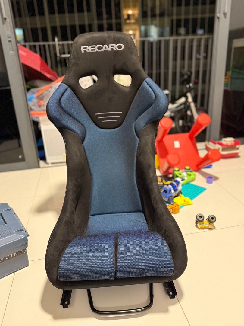 Recaro Sim Racing Replica RECARO RSG BLUE/BLACK SIM RACING, Hobbies & Toys, Toys & Games ...